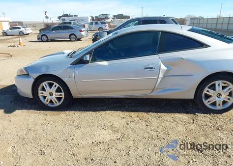 2002 Mercury Cougar V6 из США, поврежденный, VIN 1ZWFT61L025621637